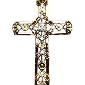 14 Karat Yellow Gold Tri Color Gold Cross Filigree Pendant #23689